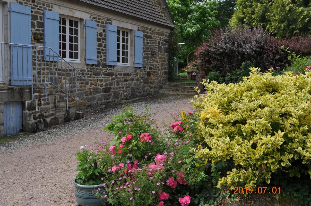 Ma Maison Bleue Saint-Brice-sous-Ranes Exterior photo