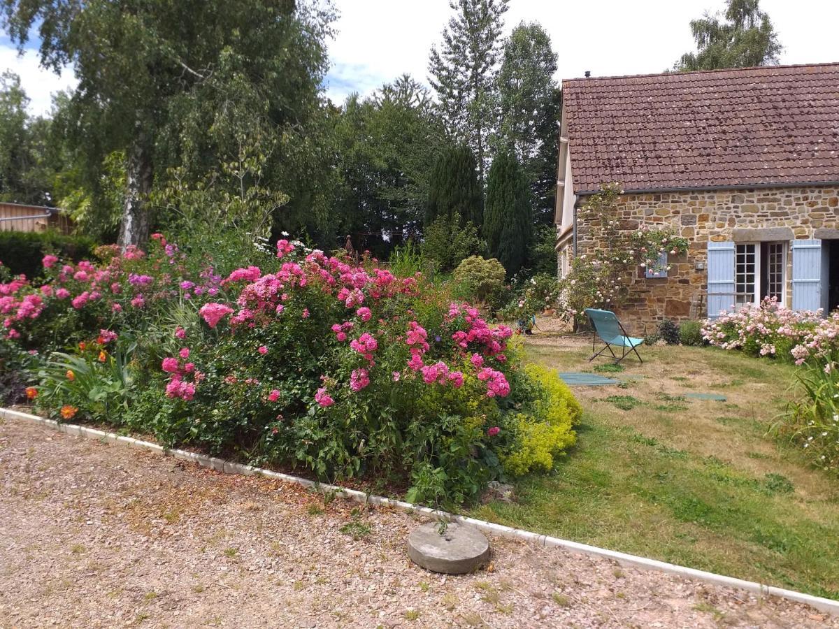 Ma Maison Bleue Saint-Brice-sous-Ranes Exterior photo