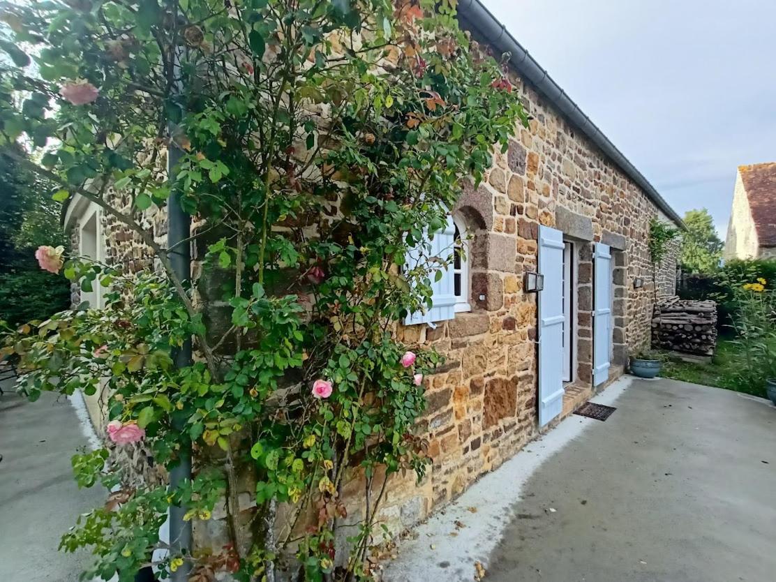 Ma Maison Bleue Saint-Brice-sous-Ranes Exterior photo